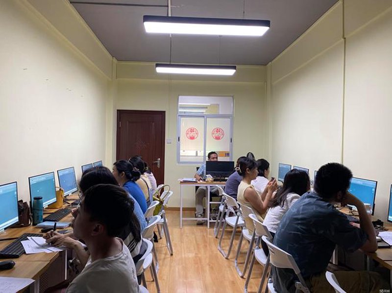 如何通过ERP系统开发提升企业运营效率